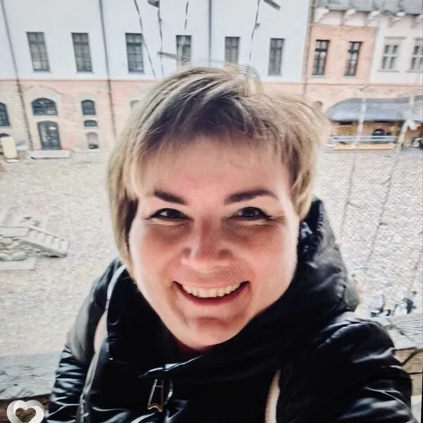 Аня